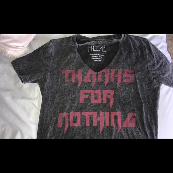 Graphic Tee. - Picture 1 of 2